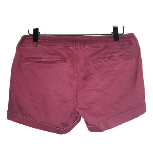 A.Eagle Midi Stretch Shorts Pomegranate Red - Picture 2 of 3